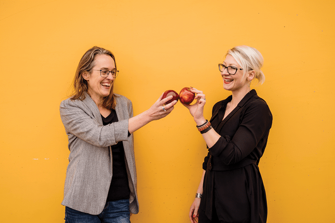 Blog 'Business Bites' 678x452 Managing Relationships